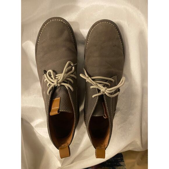 GENTLE SOULS Taupe Gray Brown Kenneth Cole Albert Chukka Mens 9.5 Ankle Boots - Picture 4 of 7